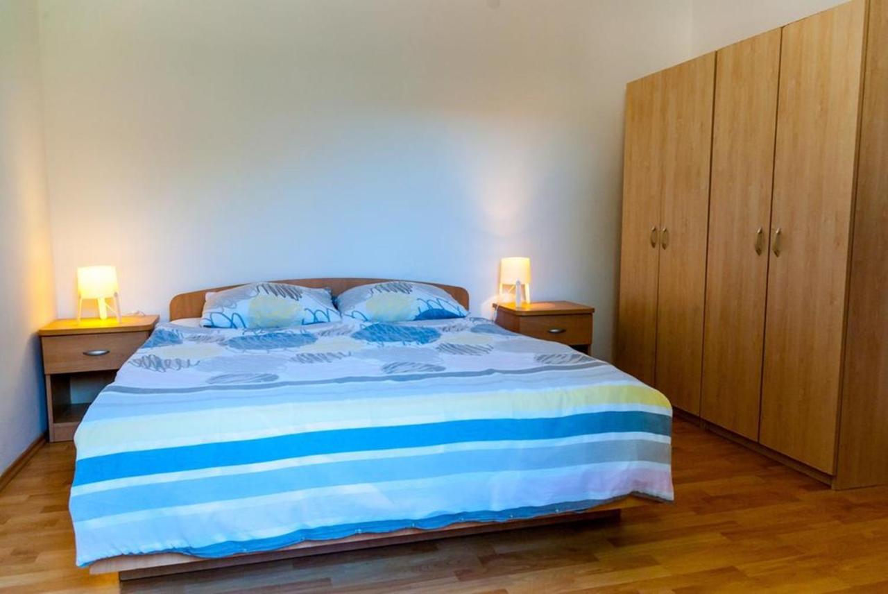 Villa Mediterranea - Apartments Medulin Buitenkant foto